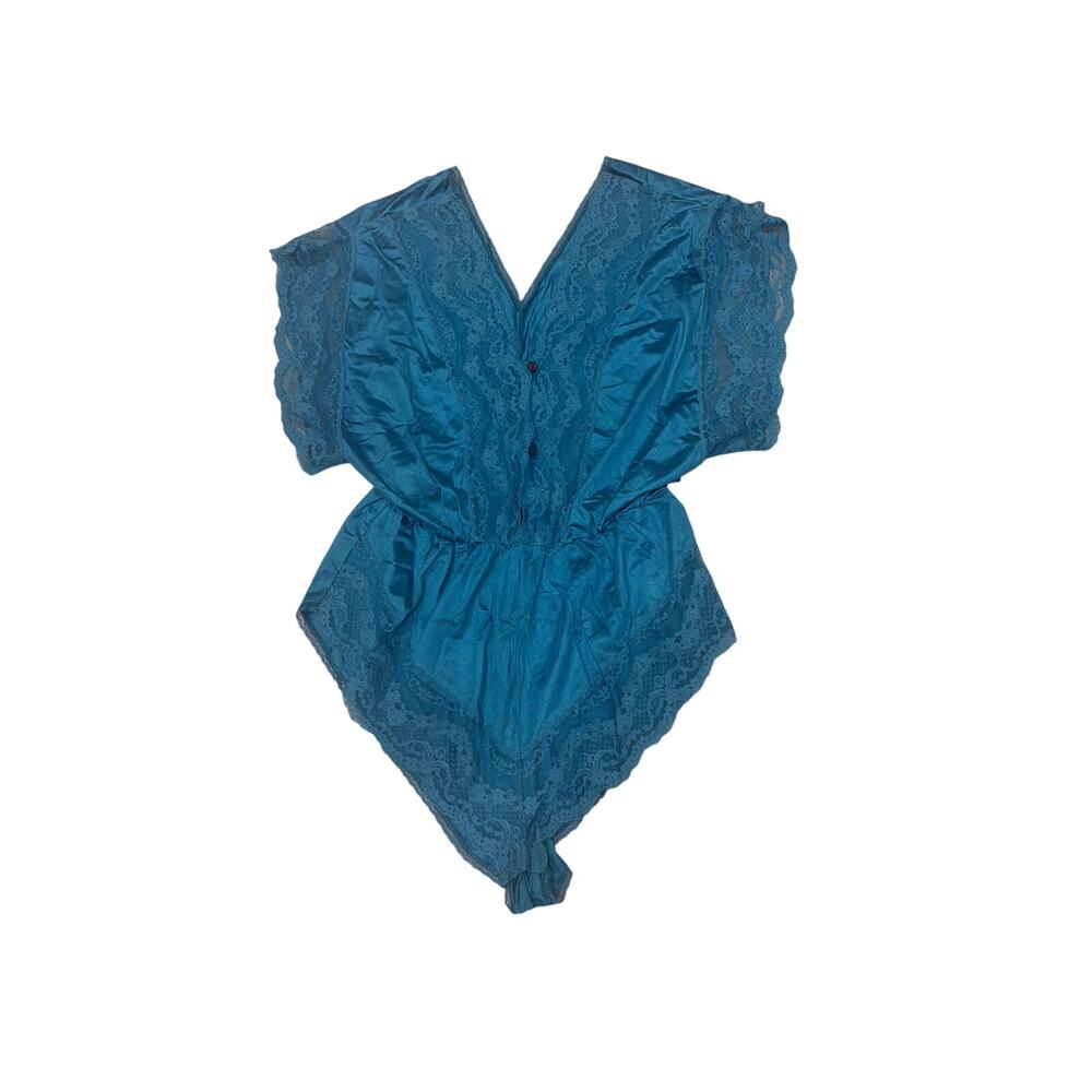 1970’s Nylon and Lace Nightgown. Teal with snap close.